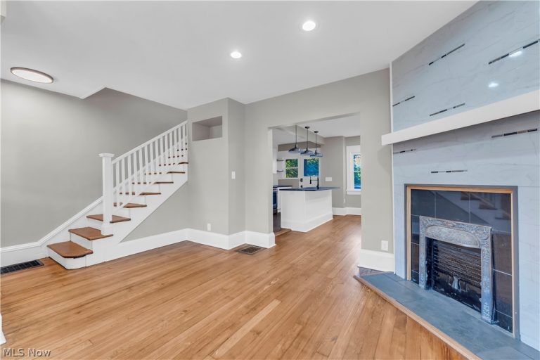 12206 Detroit Avenue, Lakewood, OH - Photo 6
