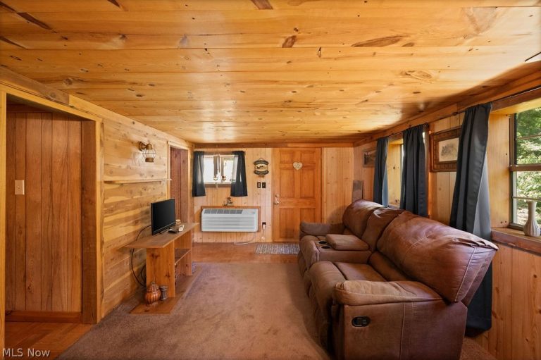 227 Exline Camp Road, Elizabeth, WV - Photo 5