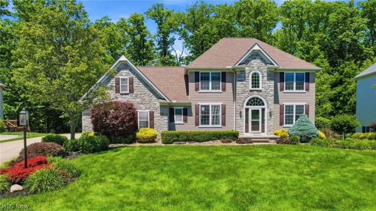 8255 Hemingway Lane, Concord Twp, OH, 44060