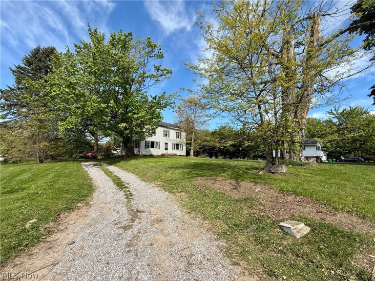 1388 Sherman Street, Geneva, OH - Photo 4