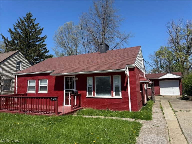 15615 Lotus Drive, Cleveland, OH, 44128