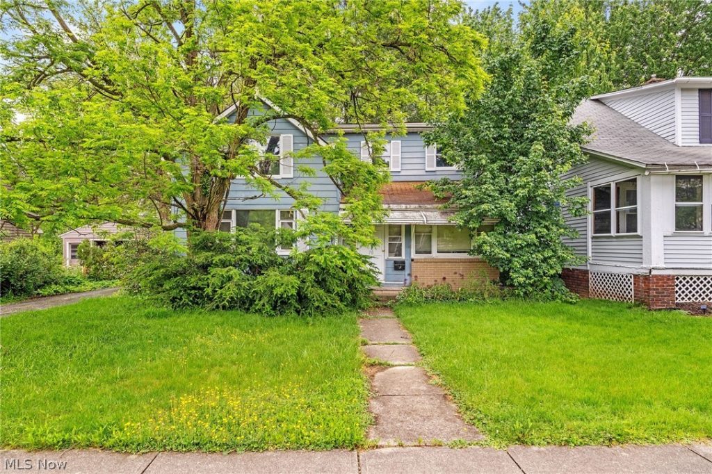 70 5th Street, Berea, OH