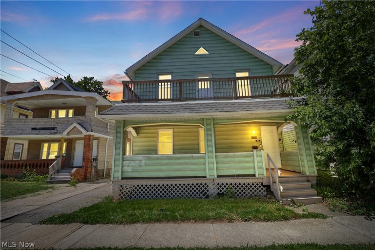 3118 30th Street, Cleveland, OH - Photo 2
