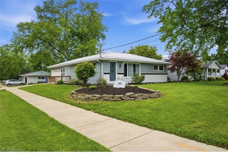 1104 Gary Avenue, Girard, OH - Photo 4