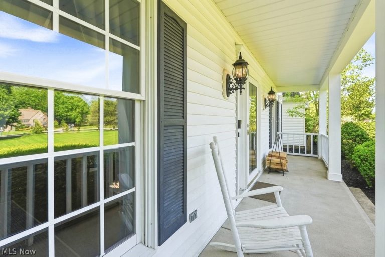 11245 Wellington Drive, Chardon, OH - Photo 3