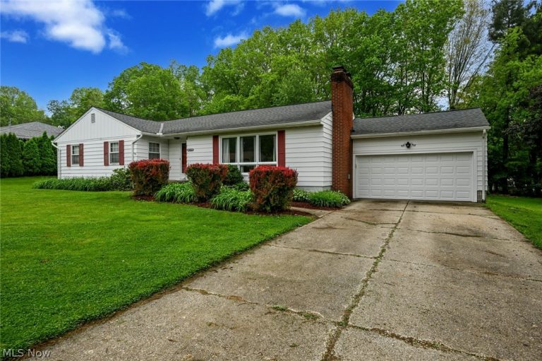 2834 Bancroft Road, Fairlawn, OH - Photo 5