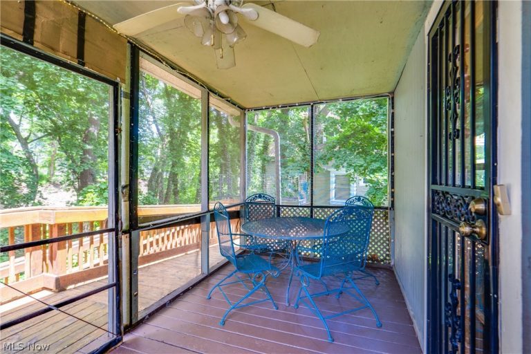 567 Crosby Street, Akron, OH - Photo 8