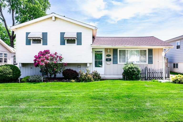 6379 Edgehurst Drive, Brook Park, OH, 44142