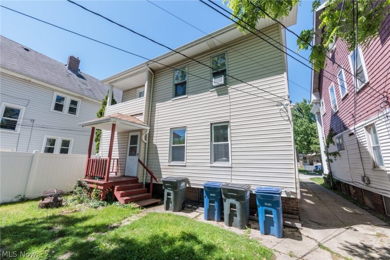 2035 Chesterland Avenue #Down, Lakewood, OH - Photo 4
