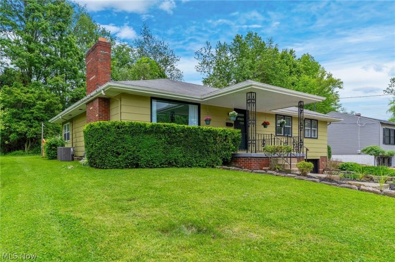 3781 Baymar Drive, Youngstown, OH - Photo 3
