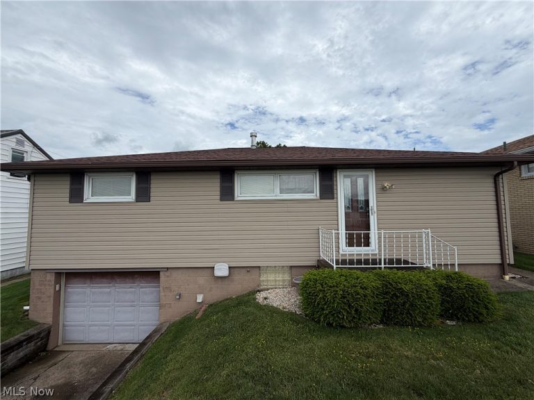 508 Mildred Avenue, Weirton, WV - Photo 2