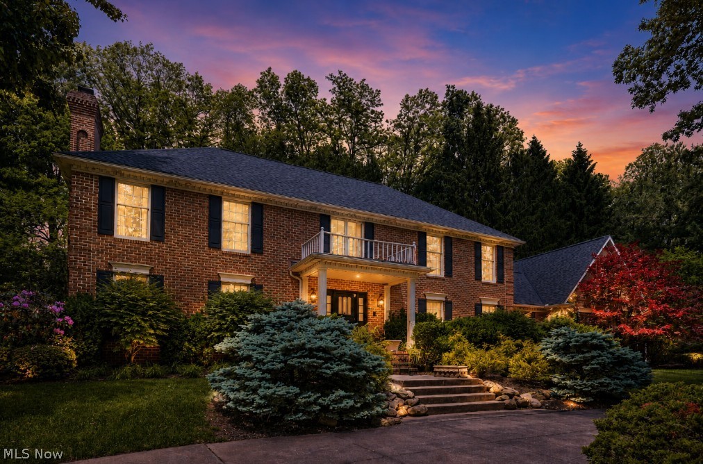 853 Robinwood Hills Drive, Bath, OH