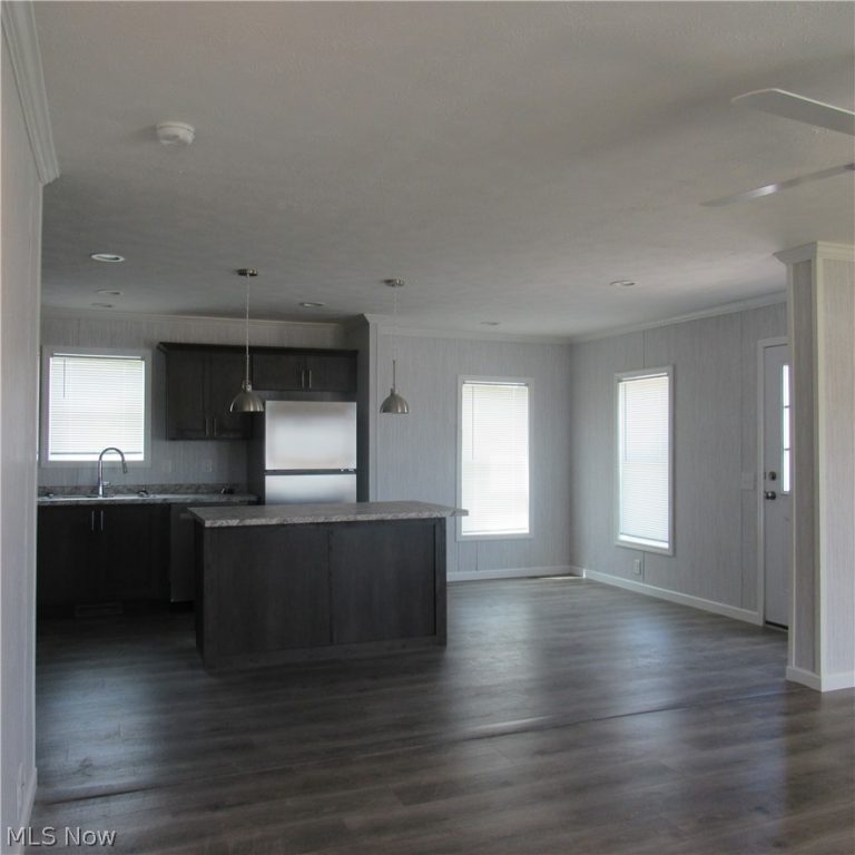 3785 Main Street, Green, OH - Photo 8