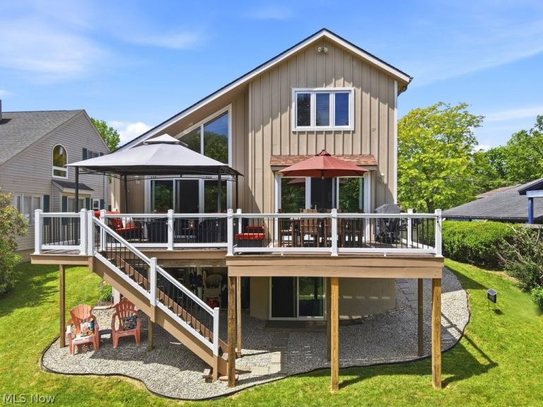 1190 Lincoln Street, Sherrodsville, OH, 44675