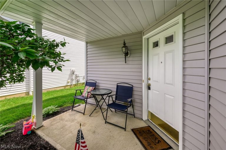 3966 Marsh Creek Lane, Rootstown, OH - Photo 5