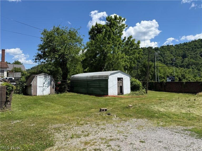 871 National Road, Bridgeport, OH - Photo 5
