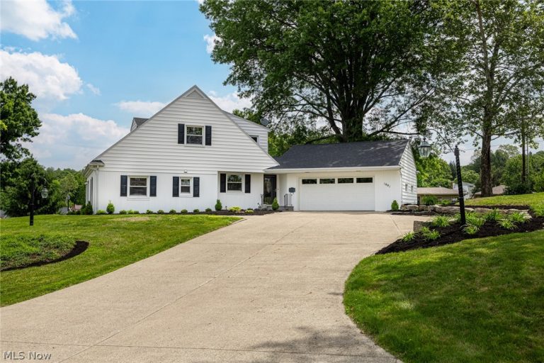 1691 Knob Hill Drive, Coshocton, OH - Photo 8