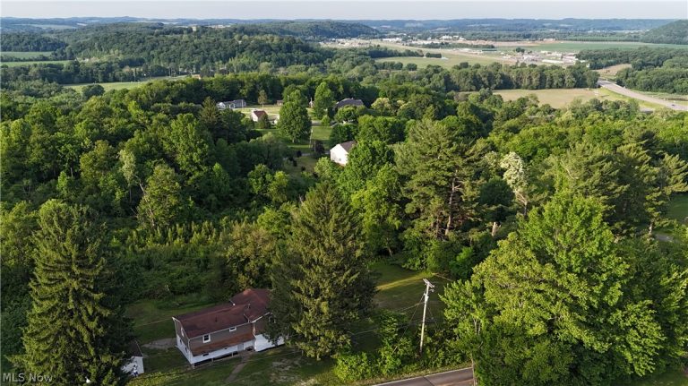 782 Hill Street, Coshocton, OH - Photo 8
