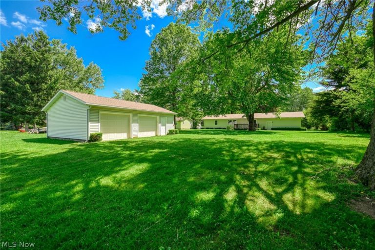 3937 Mctaggart Boulevard, Kent, OH - Photo 2