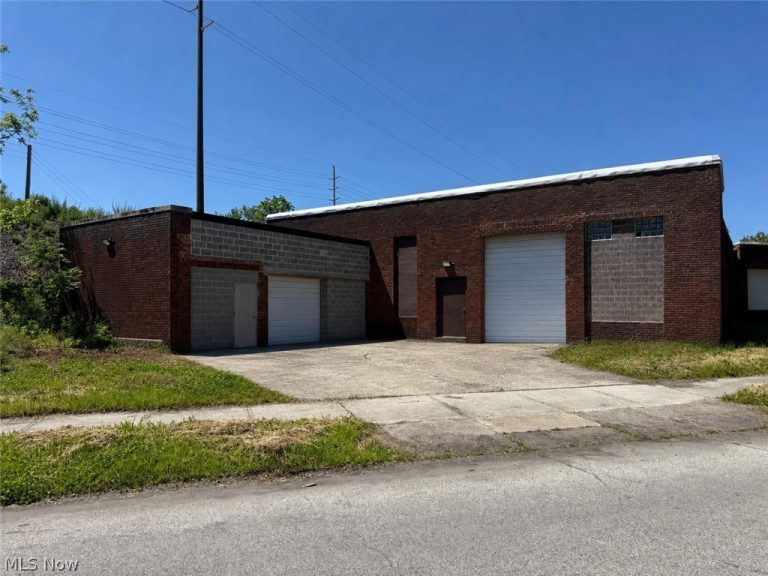 1766 133rd Street #3, East Cleveland, OH, 44112