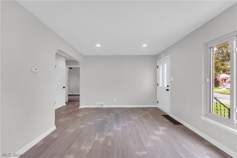 4380 146th Street, Cleveland, OH - Photo 6