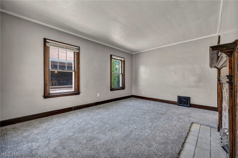 167 Hazelwood Avenue, Youngstown, OH - Photo 6