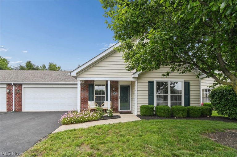 6138 Murphys Pond Road, Canal Winchester, OH - Photo 2