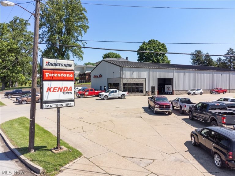 419 Lincoln, Cadiz, OH - Photo 4