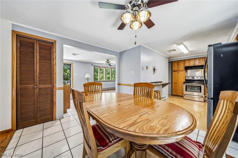 8451 Clay Street, Montville, OH - Photo 8