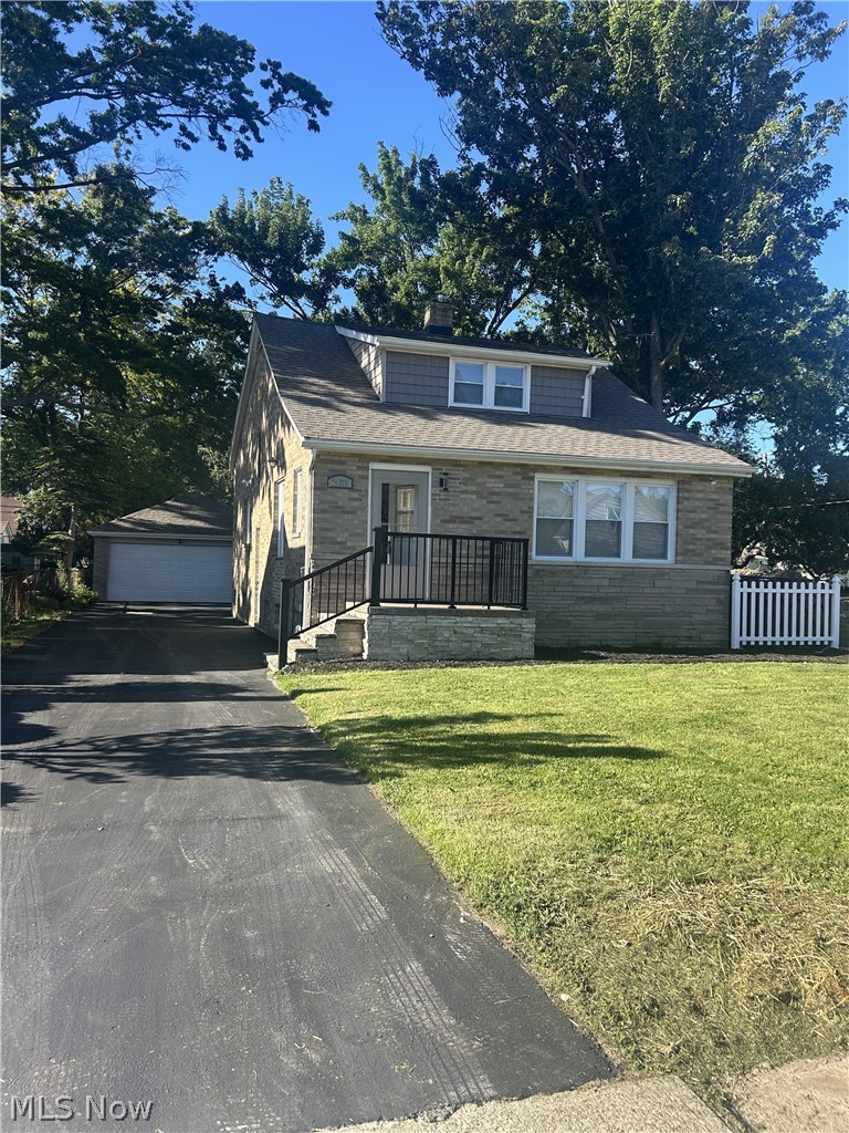 24371 Hartland Drive, Euclid, OH - Photo 2