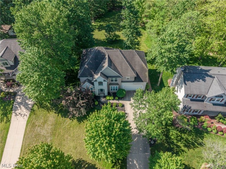 3574 Turnberry Drive, Medina, OH - Photo 2