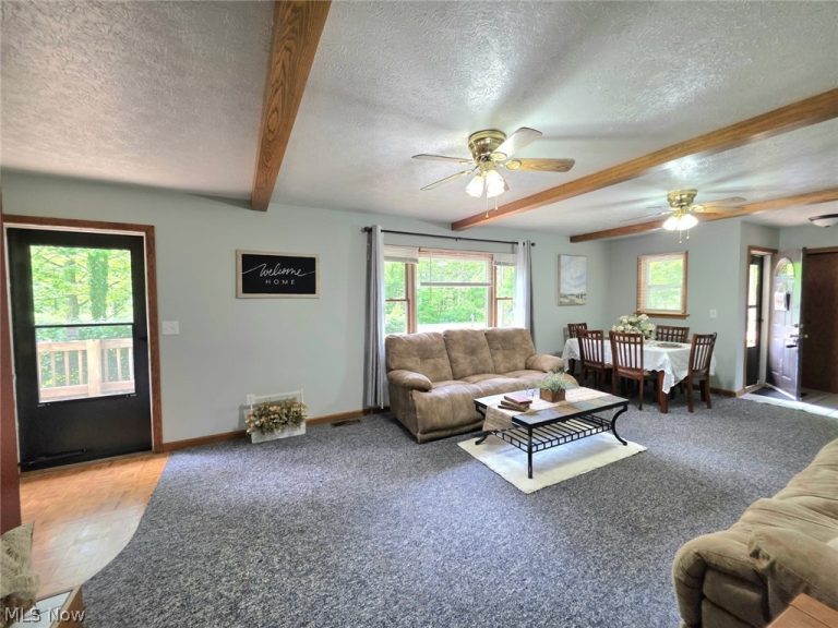 9311 Knowlton Road, Garrettsville, OH - Photo 5