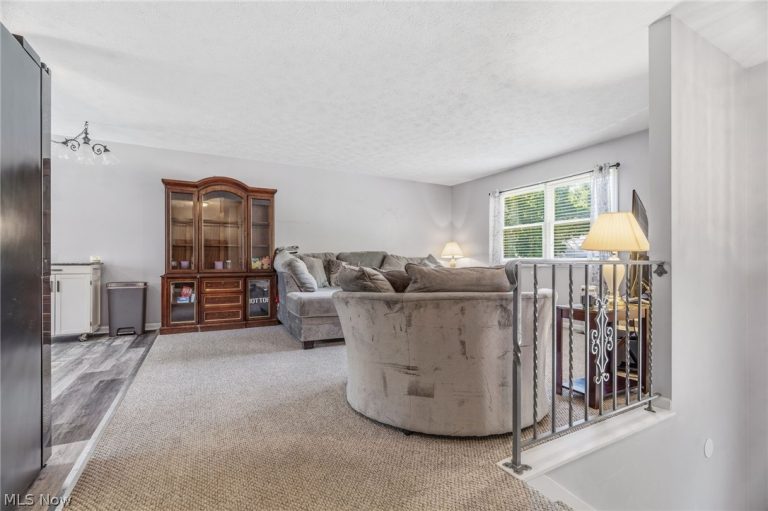 50 Kirby Drive, Akron, OH - Photo 3