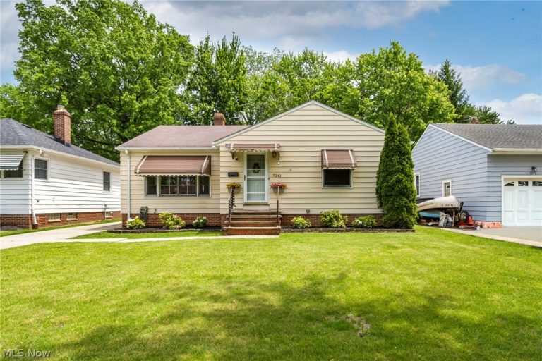 7241 Greenleaf Avenue, Parma, OH, 44130