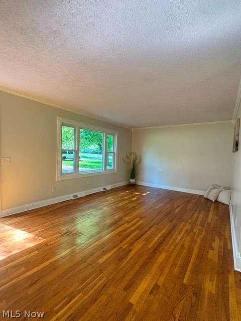 7068 Woodell Avenue, Canton, OH - Photo 2