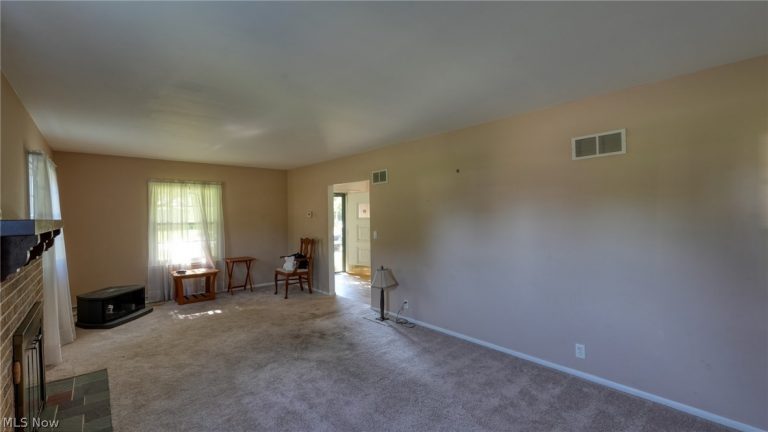63075 Ridgewood Drive, Cambridge, OH - Photo 5