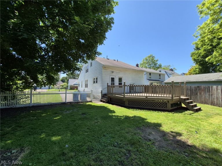 24 Mulwal Drive, Painesville, OH - Photo 2