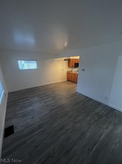 634 Joan Avenue, Girard, OH - Photo 4