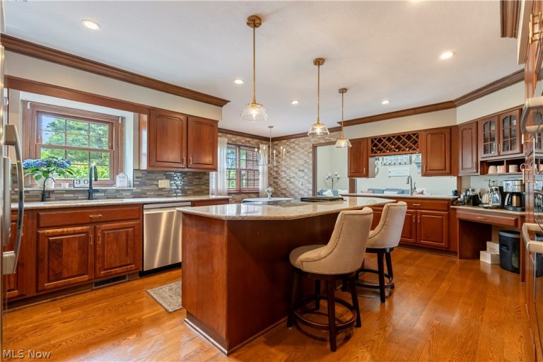 6974 Militia Hill Street, Canton, OH - Photo 8