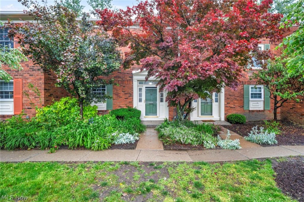 1015 Trevitt Circle, Euclid, OH
