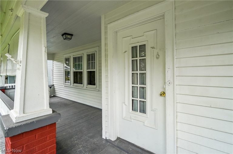 609 Storer Avenue, Akron, OH - Photo 2