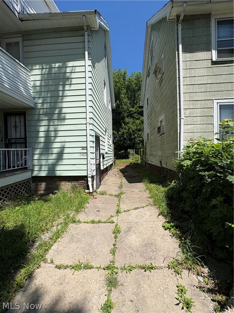 13821 Deise Avenue, Cleveland, OH - Photo 3