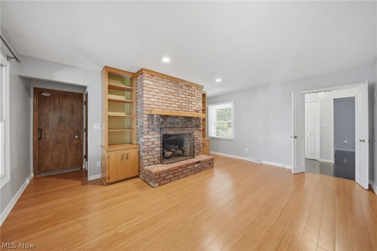 1484 Woodlake Boulevard, Stow, OH - Photo 6