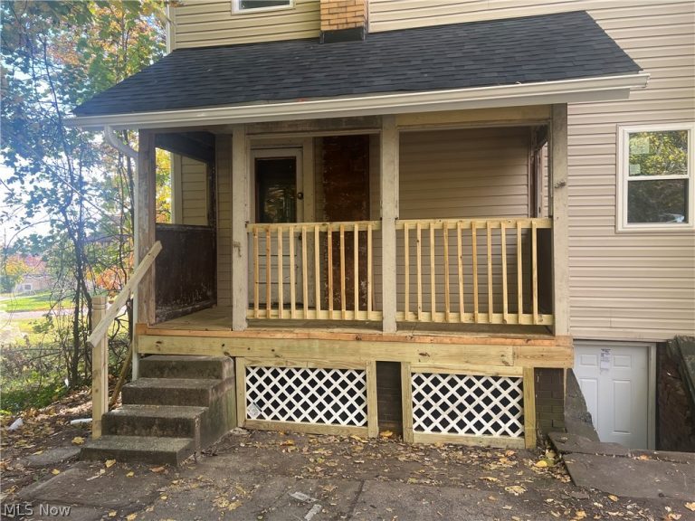 34 Illinois Avenue, Youngstown, OH - Photo 5