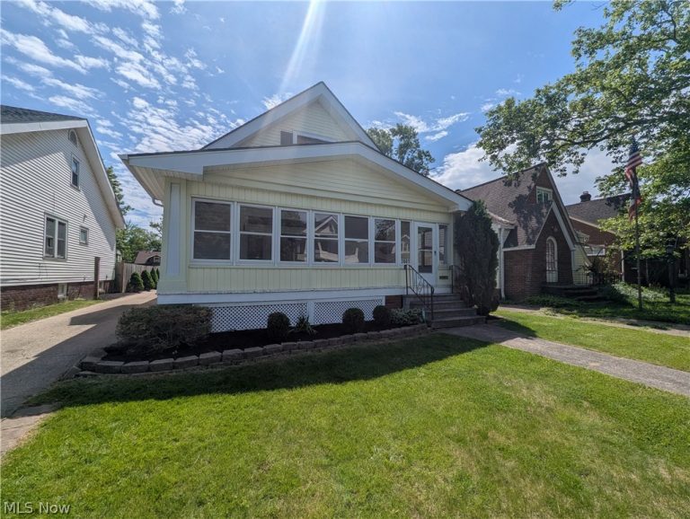3661 134th Street, Cleveland, OH - Photo 2
