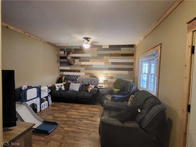 3855 Lincoln Avenue, Shadyside, OH - Photo 3