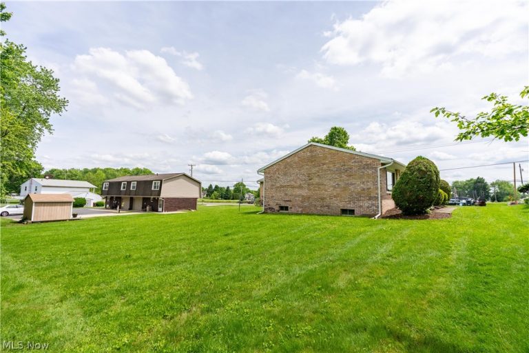 5381 Portage Street, North Canton, OH - Photo 5