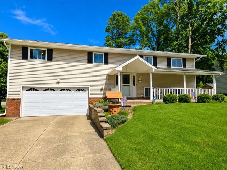 14598 Gateway Drive, North Royalton, OH, 44133