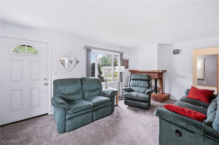 3195 Sunnybrooke Drive, Youngstown, OH - Photo 5