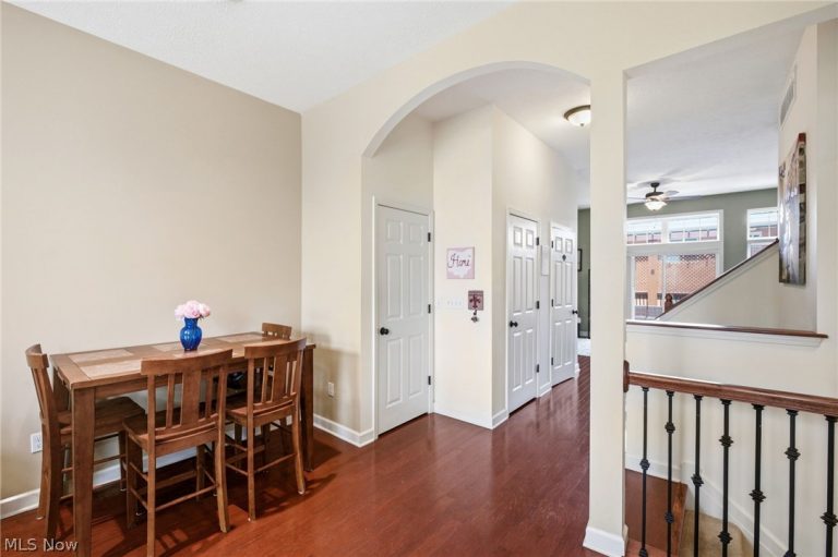 6 Grandview Drive, Rocky River, OH - Photo 5